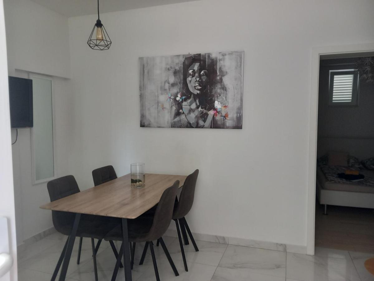Apartman Marita Kaštela Extérieur photo